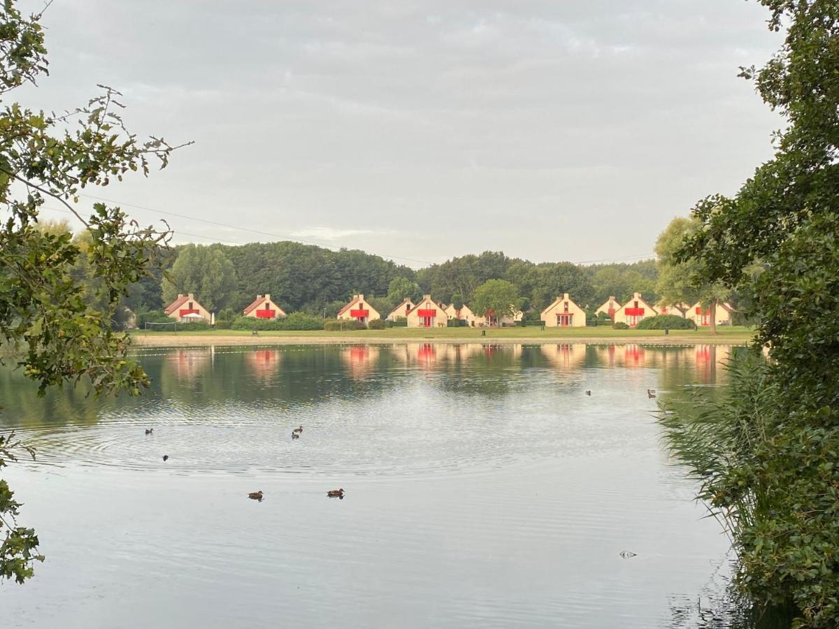 Supergezellig Vakantiehuis Met Hele Grote Tuin Bij Nijmegen Ewijk Exterior photo